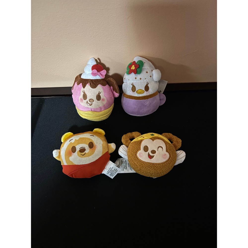 Disney Munchlings Plush Lot 4 Minnie Mouse Winnie the Pooh Mickey Daisy Set